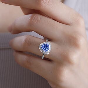 Luxoro Premium Tanzanite and G-H I2 Diamond 2.50 ctw Ring 14K White Gold (Size 10.0) (Del. in 10-12 Days)
