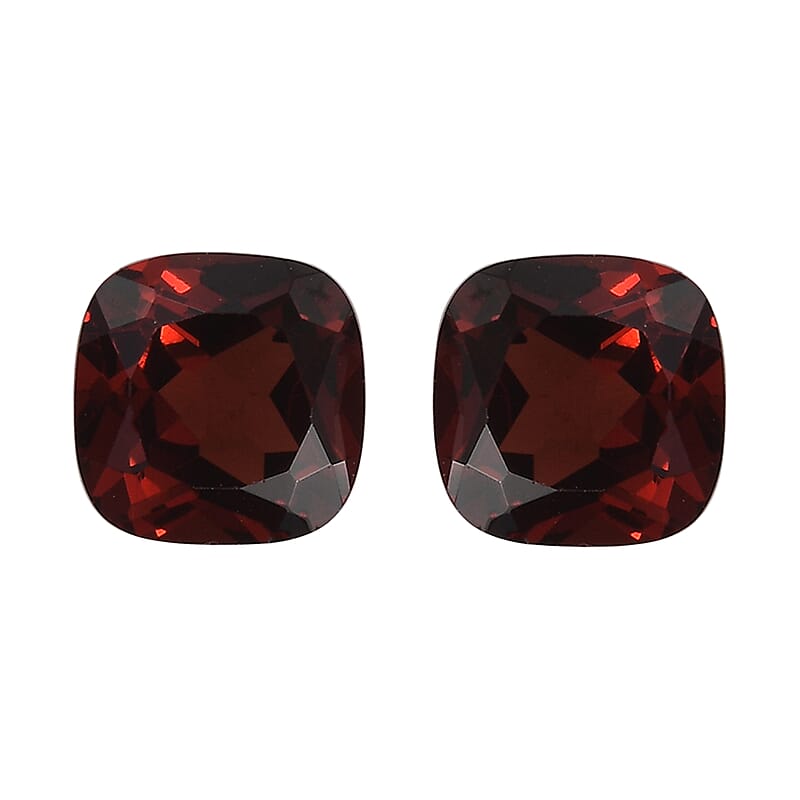 Mozambique Garnet Set of 2 (Cush 5x5mm) 1.29 ctw Loose Gemstone