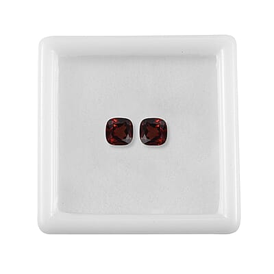 Mozambique Garnet Set of 2 (Cush 5x5mm) 1.29 ctw Loose Gemstone