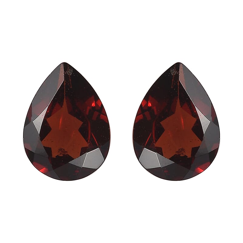 Mozambique Garnet Set of 2 (Pear 7x5mm) 1.49 ctw Loose Gemstone