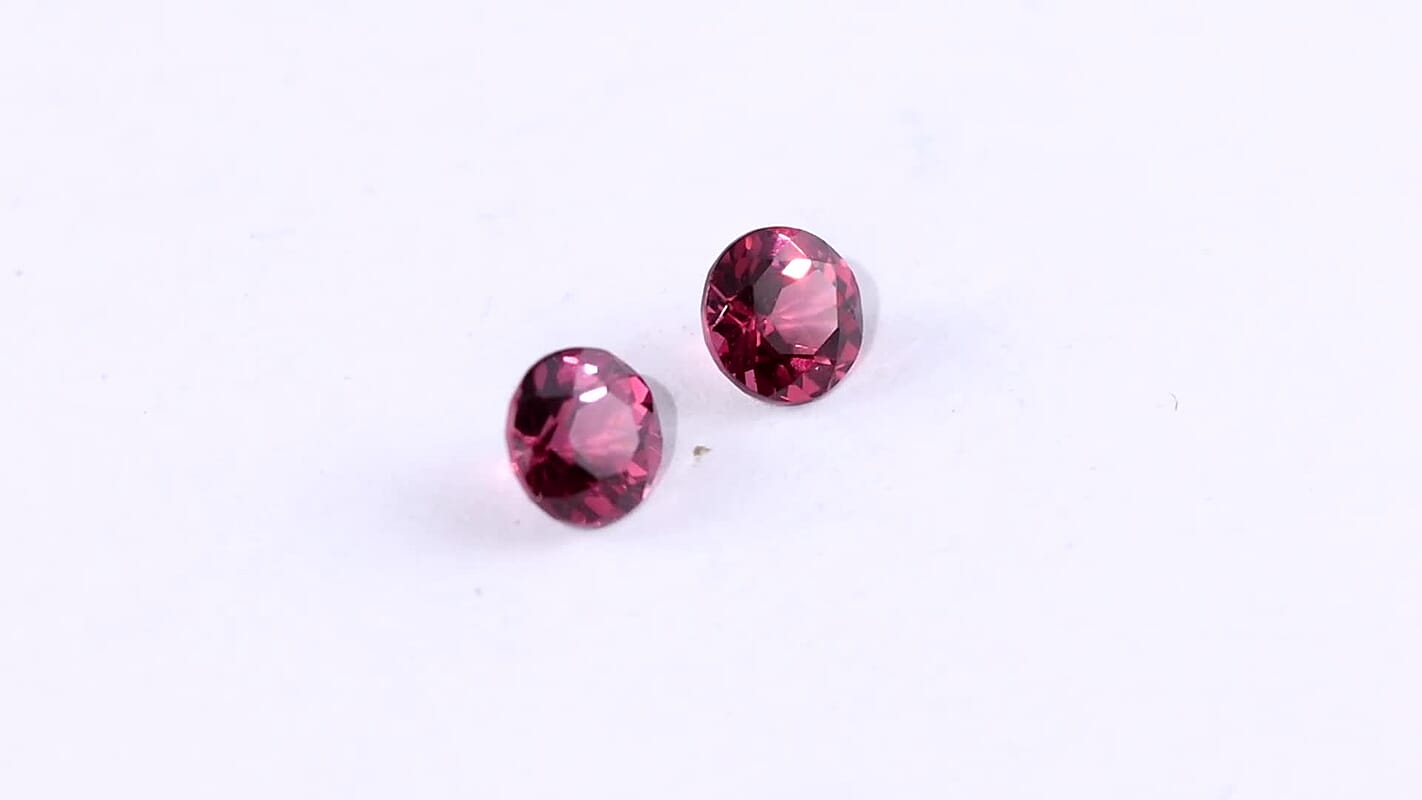 Orissa Rose Garnet Set of 2 (Rnd 5mm) 1.10 ctw Loose Gemstone