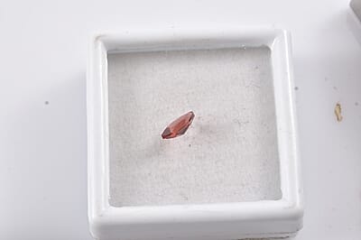 AA Mozambique Garnet (Mrq 8x4 mm) 0.67 ctw Loose Gemstone
