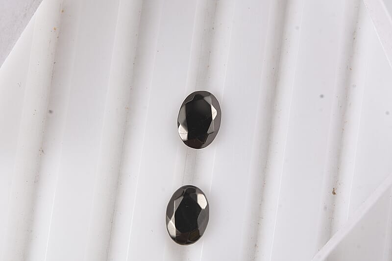Set of 2 Elite Shungite (Oval 7x5 mm) 0.84 ctw Loose Gemstone