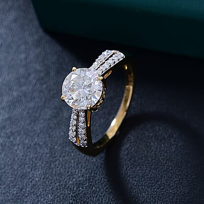 D'Joy Moissanite 2.20 ctw Bow Ring in 18K Vermeil Yellow Gold Over Sterling Silver (Size 10.0)