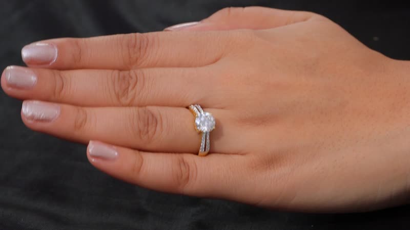 Moissanite 2.20 ctw Ring in 18K Vermeil Yellow Gold Over Sterling Silver (Size 10.0)