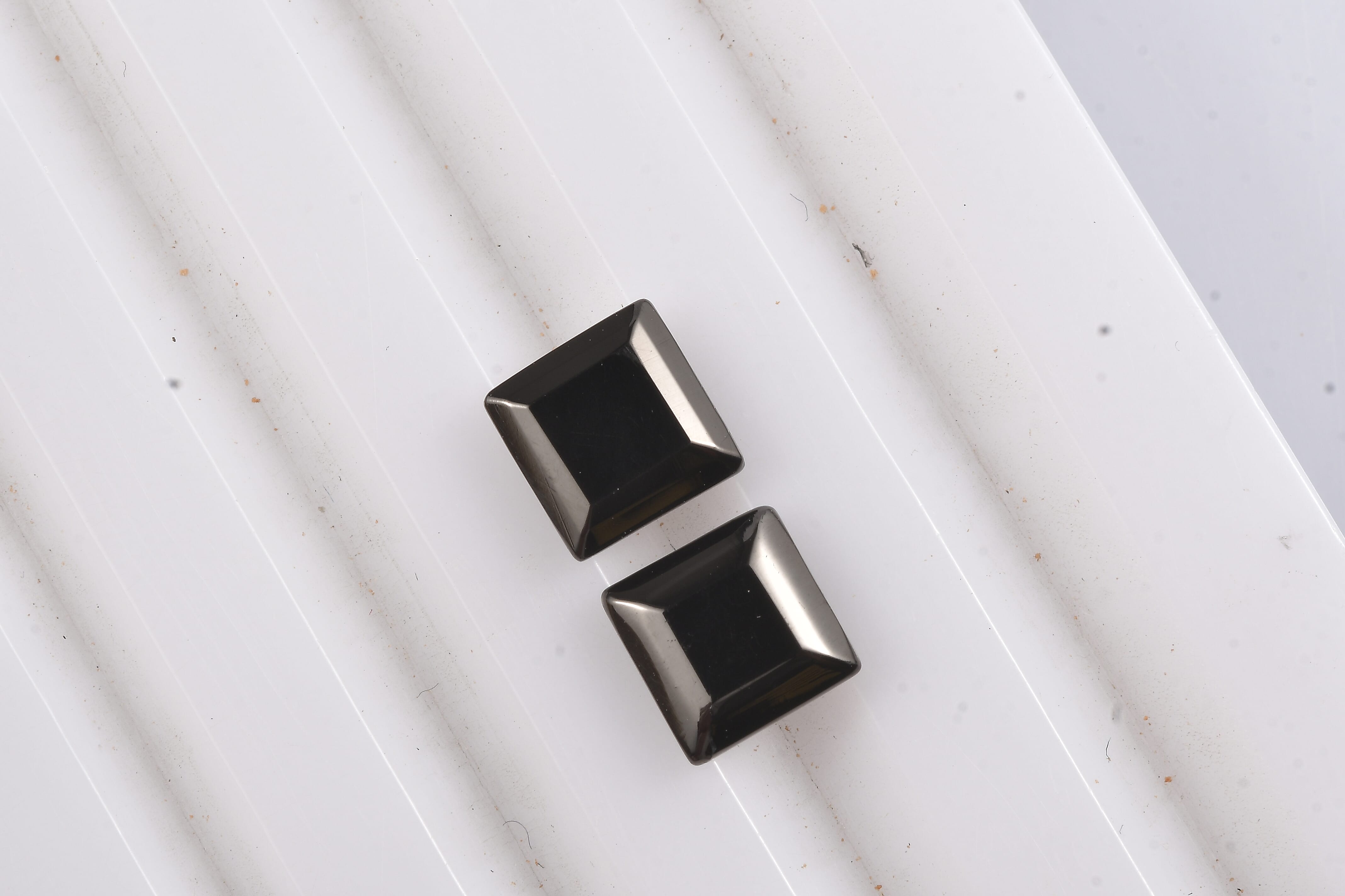 Default Title - Product card gallery slide 1 (9432731713791)