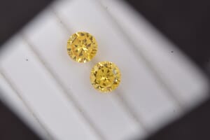 Simulated Yellow Diamond (Rnd 6 mm) 2.60 ctw Loose Gemstone