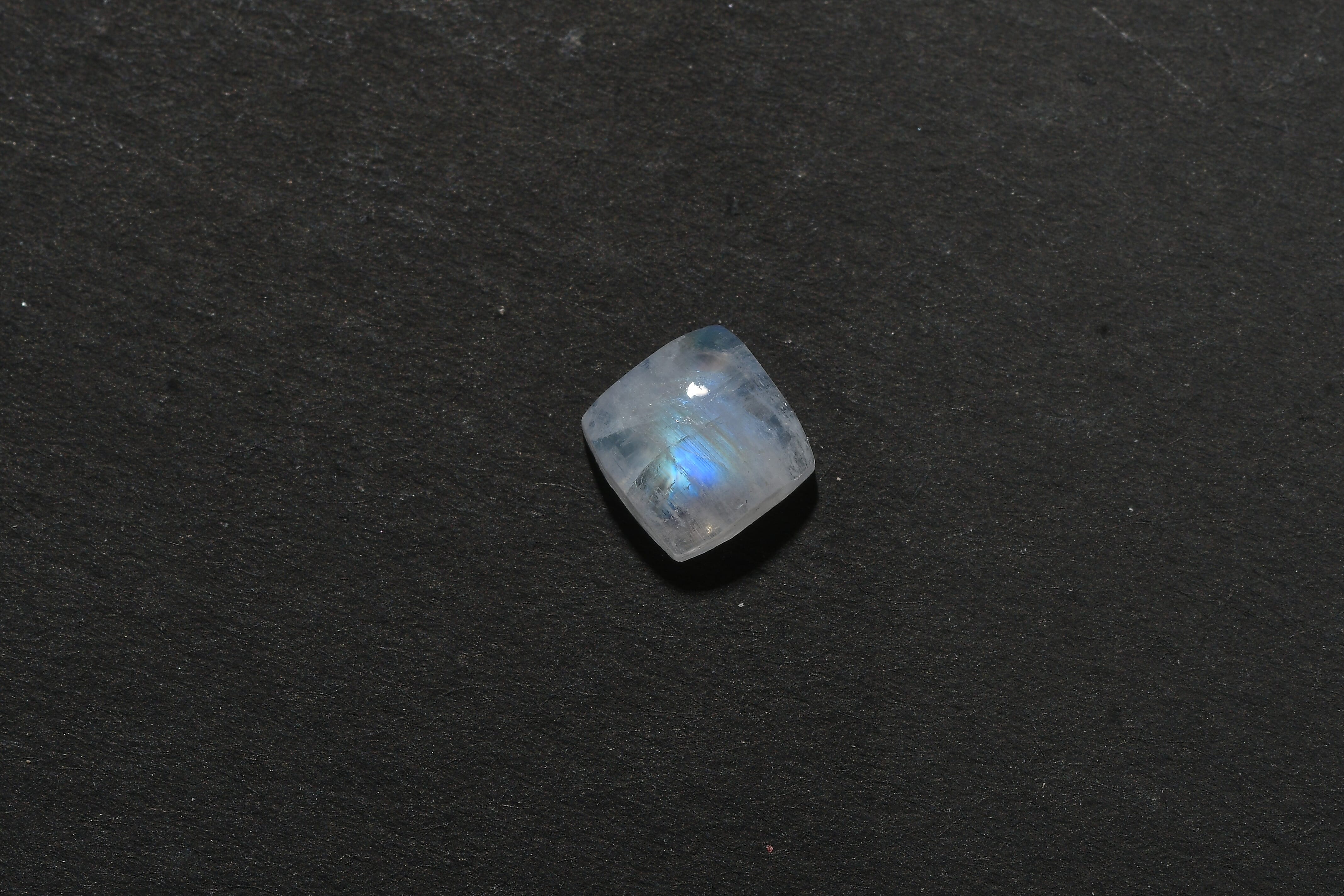 AA Rainbow Moonstone (Cush 5x5 mm) 0.72 ctw Loose Gemstone