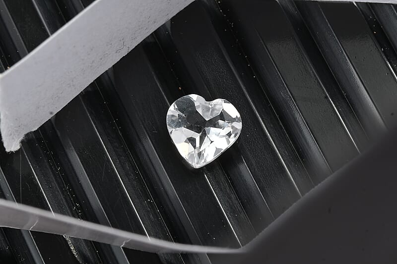 AA White Topaz (Hrt 8 mm) 1.79 ctw Loose Gemstone