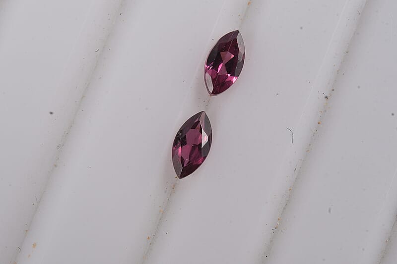 AA Orissa Rhodolite Garnet (Mrq 5x2.5 mm) 0.36 ctw Loose Gemstone