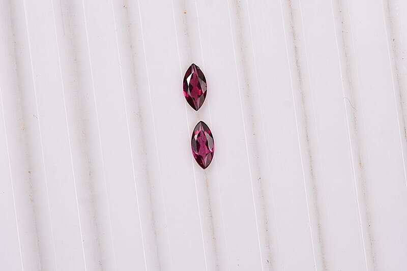 Orissa Rhodolite Garnet (Mrq 7x3.5 mm) 0.81 ctw Loose Gemstone