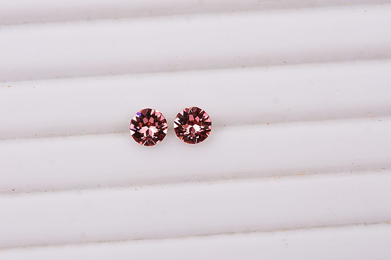 Rose Peach Crystal by Swarovski (Rnd 5.3 mm) 0.86 ctw Loose Gemstone
