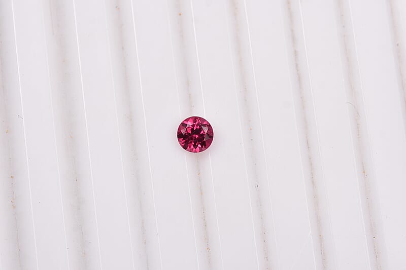 AA Tanzanian Wine Garnet (Rnd 5 mm) 0.60 ctw Loose Gemstone