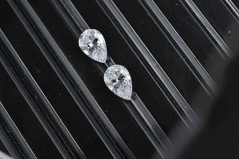 Simulated Diamond (Pear 6x4mm) 1.17 ctw Loose Gemstone