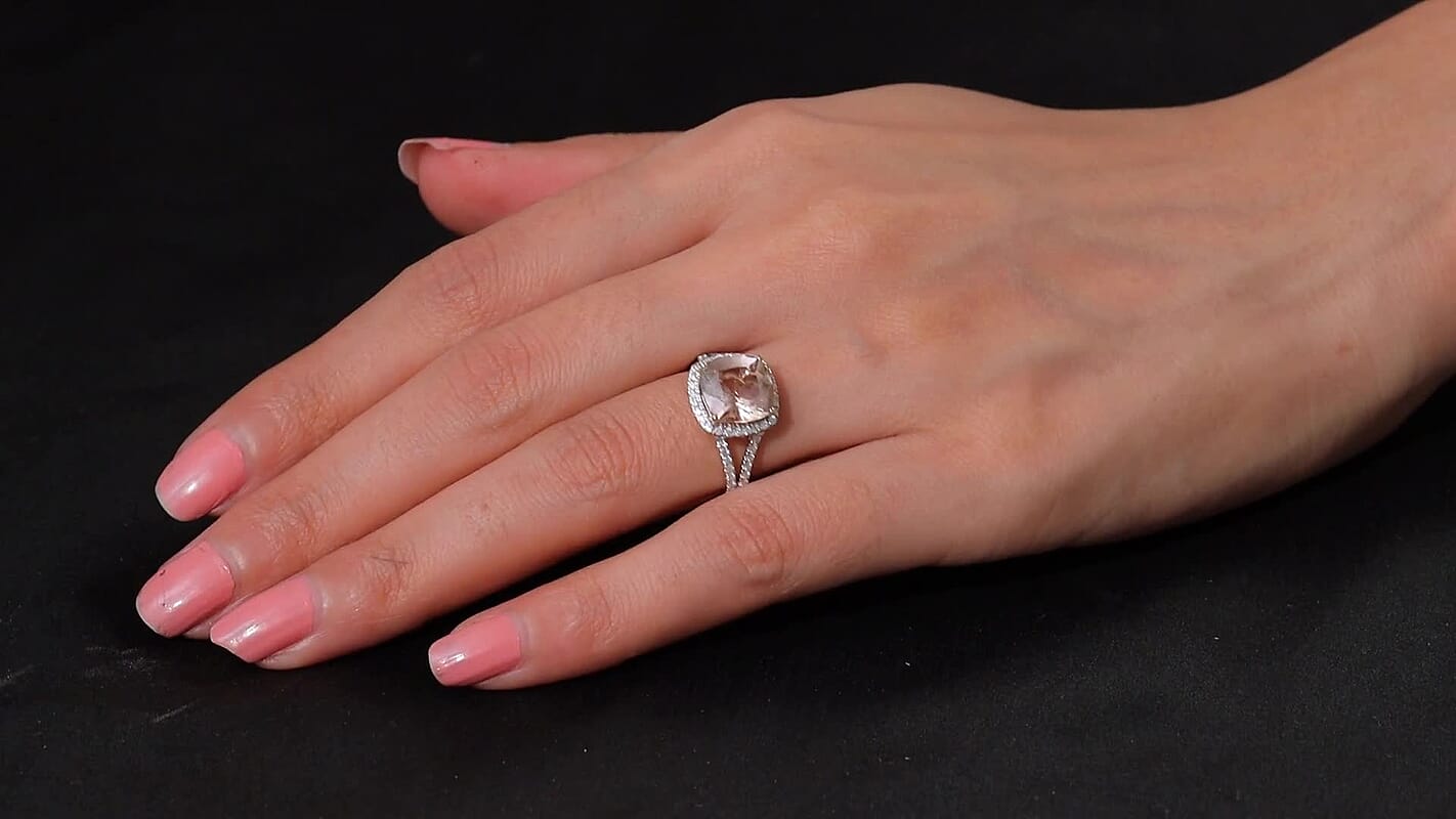 Certified & Appraised Luxoro 10K Rose Gold AAA Marropino Morganite, Diamond (G-H, I2) (0.45 cts) Ring (Size 10.0) (Del. in 10-15 Days) 3.91 ctw