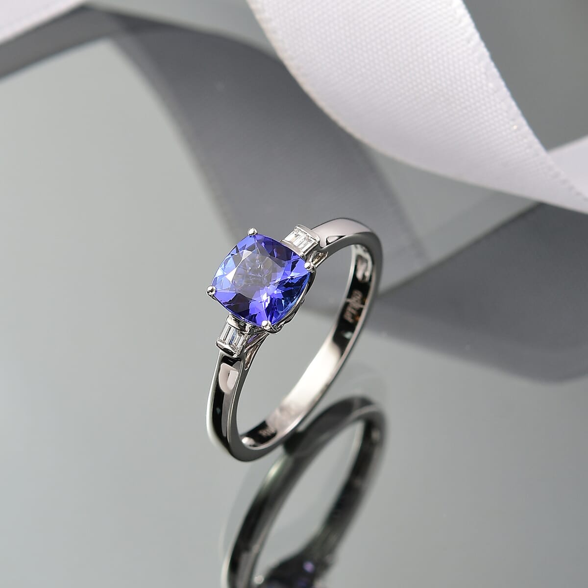 Certified & Appraised Rhapsody 950 Platinum AAAA Tanzanite, Diamond (E-F, VS) Ring (4.87 g) (Del. in 10-15 Days) 1.55 ctw image number 1