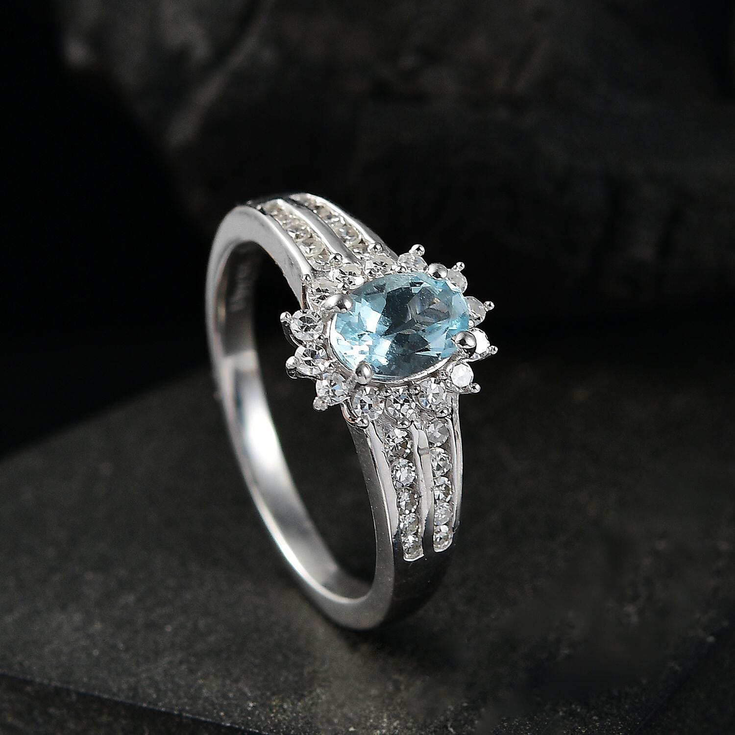 Santa Maria Aquamarine and Luxuriant Lab Grown Diamond 1.10 ctw Sea Bank Ring in Rhodium Over Sterling Silver (Size 10.0)