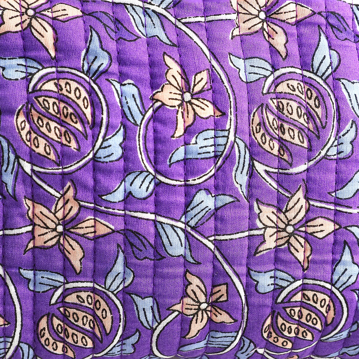 Violet Quilted Fabric Set of 4 Pouches with Zipper Closure image number 6