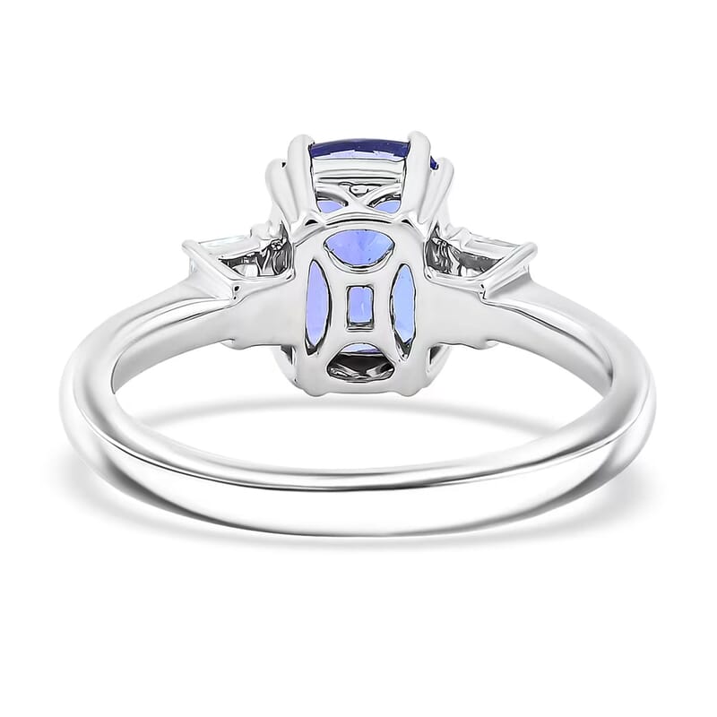 Certified & Appraised Luxoro AAA Tanzanite and I2 Diamond 2.25 ctw Ring in 10K White Gold (Size 10.0)
