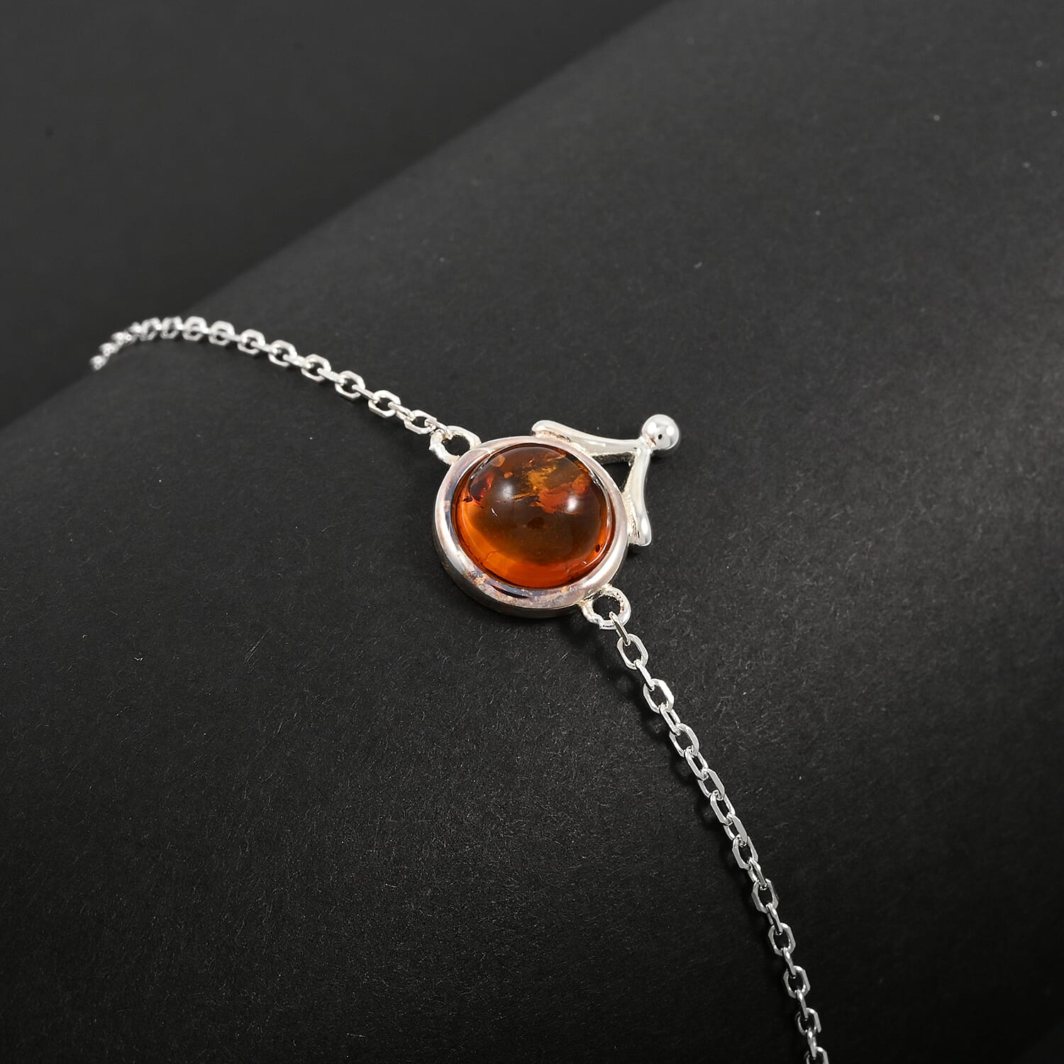 Default Title - Product card gallery slide 2 (10146066071835)