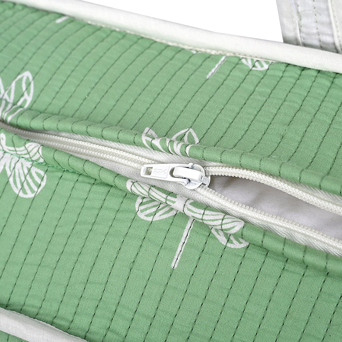 Green Quilted Cotton & Polyester Tote Bag image number 2