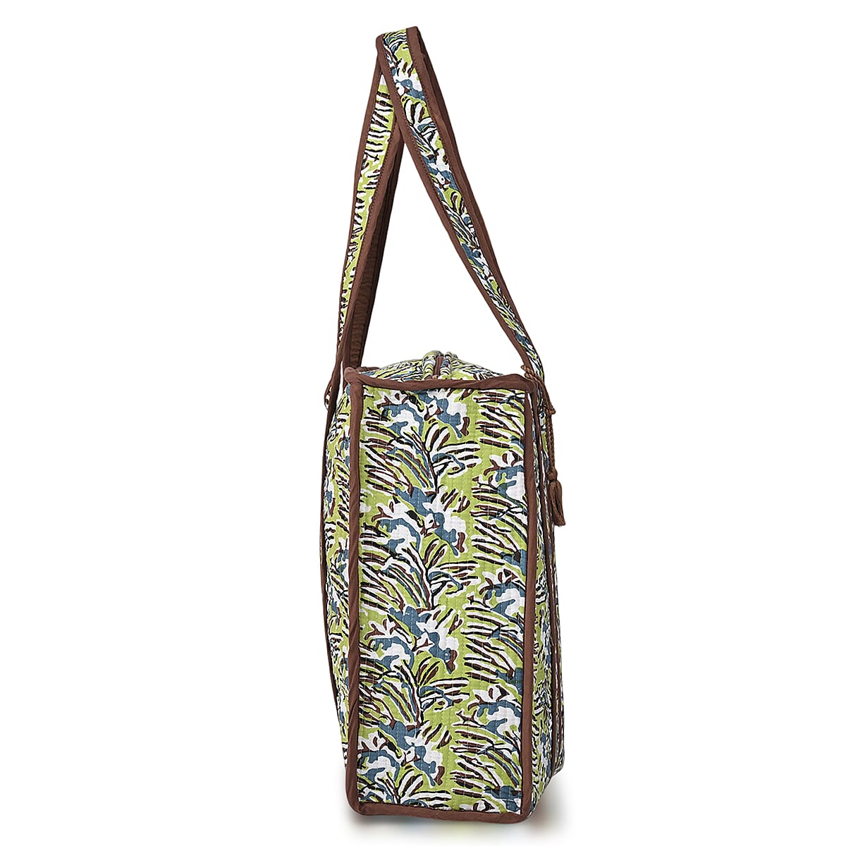 Green Floral Quilted Cotton & Polyester Tote Bag image number 5