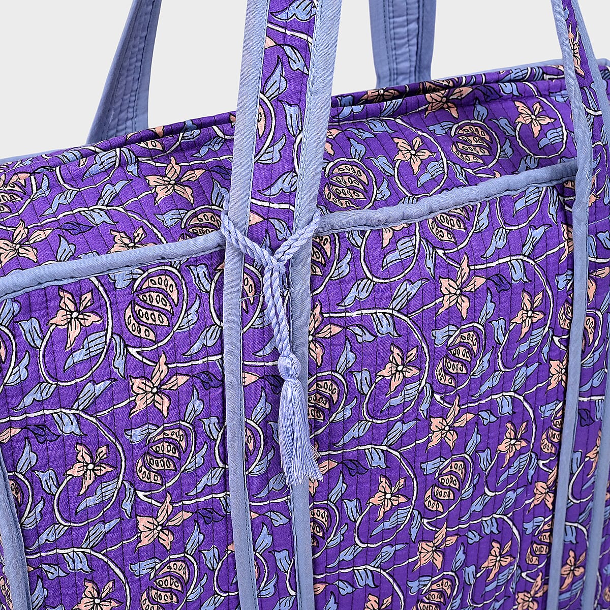 Violet Quilted Cotton & Polyester Tote Bag image number 8