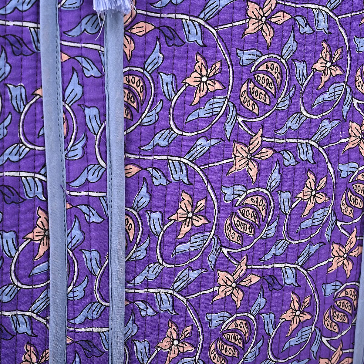 Violet Quilted Cotton & Polyester Tote Bag image number 9