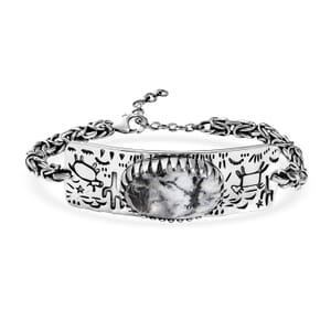 D'Joy Artisan Crafted White Buffalo 34.70 ctw Legends of the Desert Bracelet in Black Oxidized Sterling Silver (8.00 In)