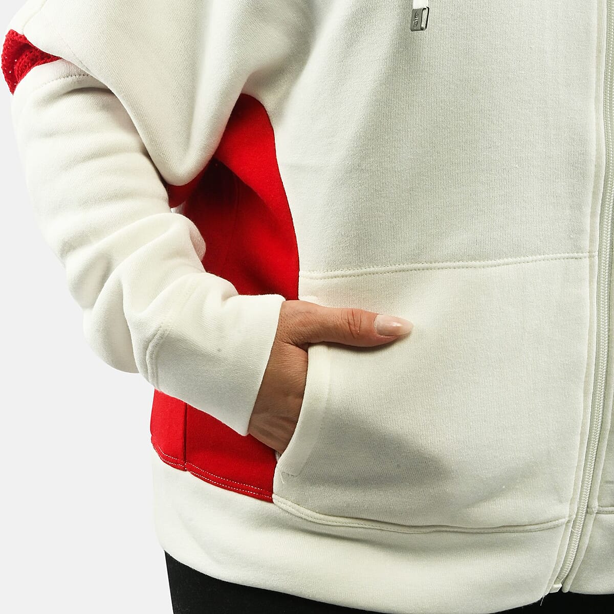 Max Studio Performance Cream and Red Bella Fleece Hoodie - M image number 6