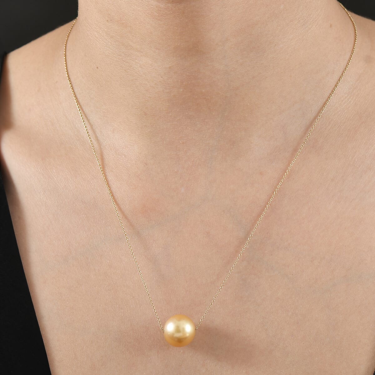 AAA South Sea Golden Pearl Necklace in 18K Yellow Gold 18 Inches image number 2