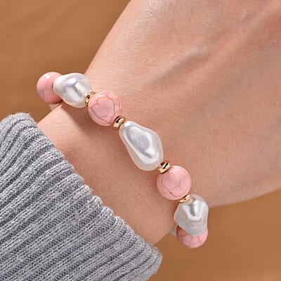 White Shell Pearl, Constituted Almandine Howlite Beaded Bracelet (7-9In) in Goldtone 25.00 ctw