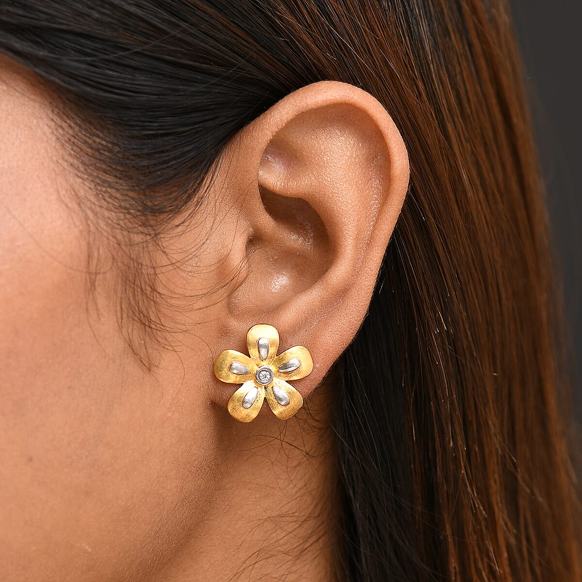 Moissanite Floral Earrings in 18K Vermeil YG Over Sterling Silver 0.06 ctw image number 2