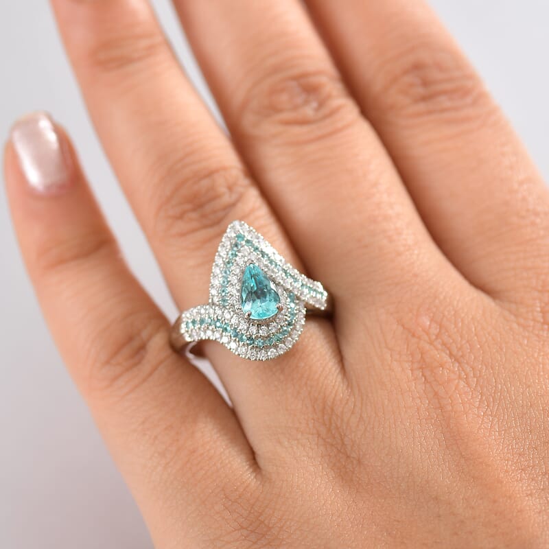 Rhapsody 950 Platinum AAAA Paraiba Tourmaline, Diamond (E-F, VS2) (0.65 cts) Ring (Size 11.0) (10.15 g) 2.15 ctw