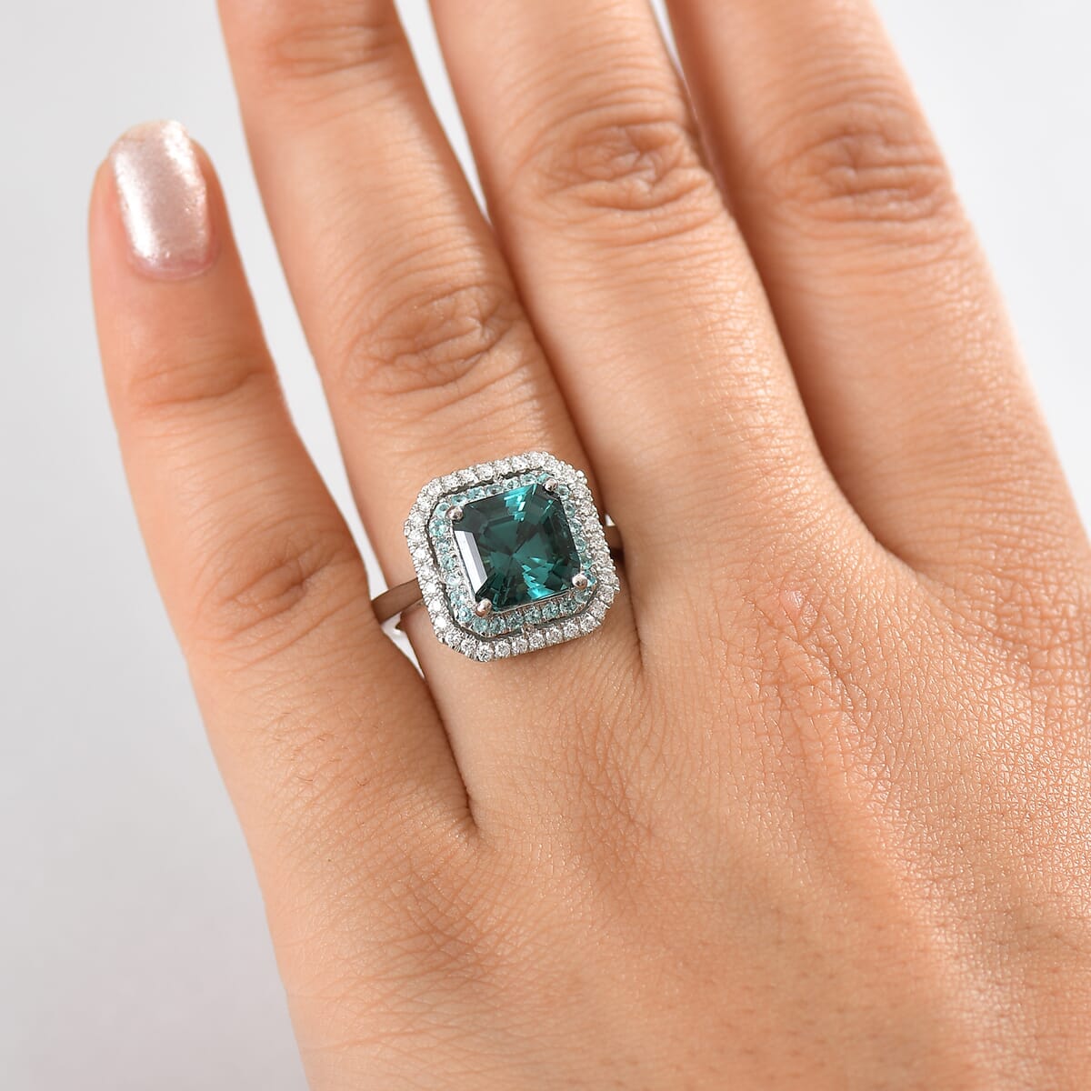 Certified & Appraised Rhapsody 950 Platinum AAAA Lagoon Tourmaline, Paraiba Tourmaline and Diamond (E-F, VS2) Ring (Size 7.0) (8.30 g) 5.15 ctw image number 2