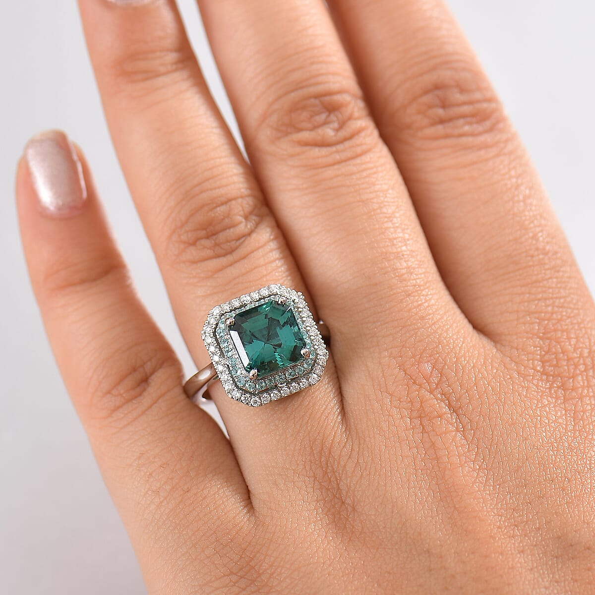 Certified & Appraised Rhapsody AAAA Lagoon Tourmaline, Paraiba Tourmaline and E-F VS2 Diamond 6.15 ctw Ring in 950 Platinum (Size 7.0) 9.40 Grams image number 2