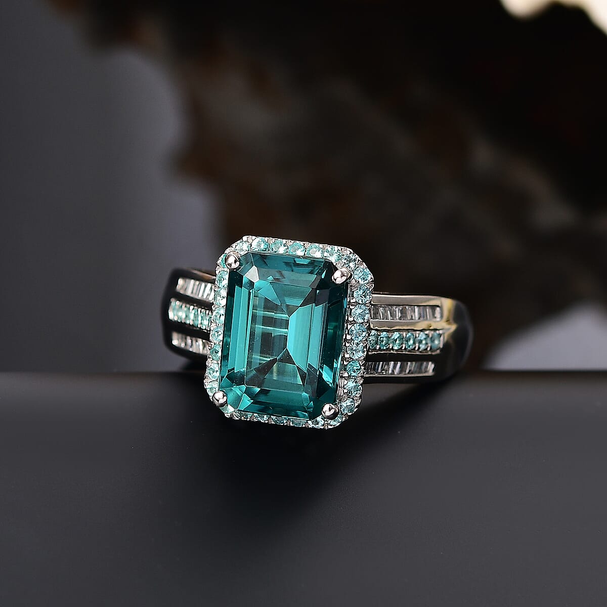 Certified & Appraised Rhapsody 950 Platinum AAAA Lagoon Tourmaline, Paraiba Tourmaline and Diamond (E-F, VS2) (0.17 cts) Ring (Size 8.5) (9.40 g) 6.15 ctw image number 1