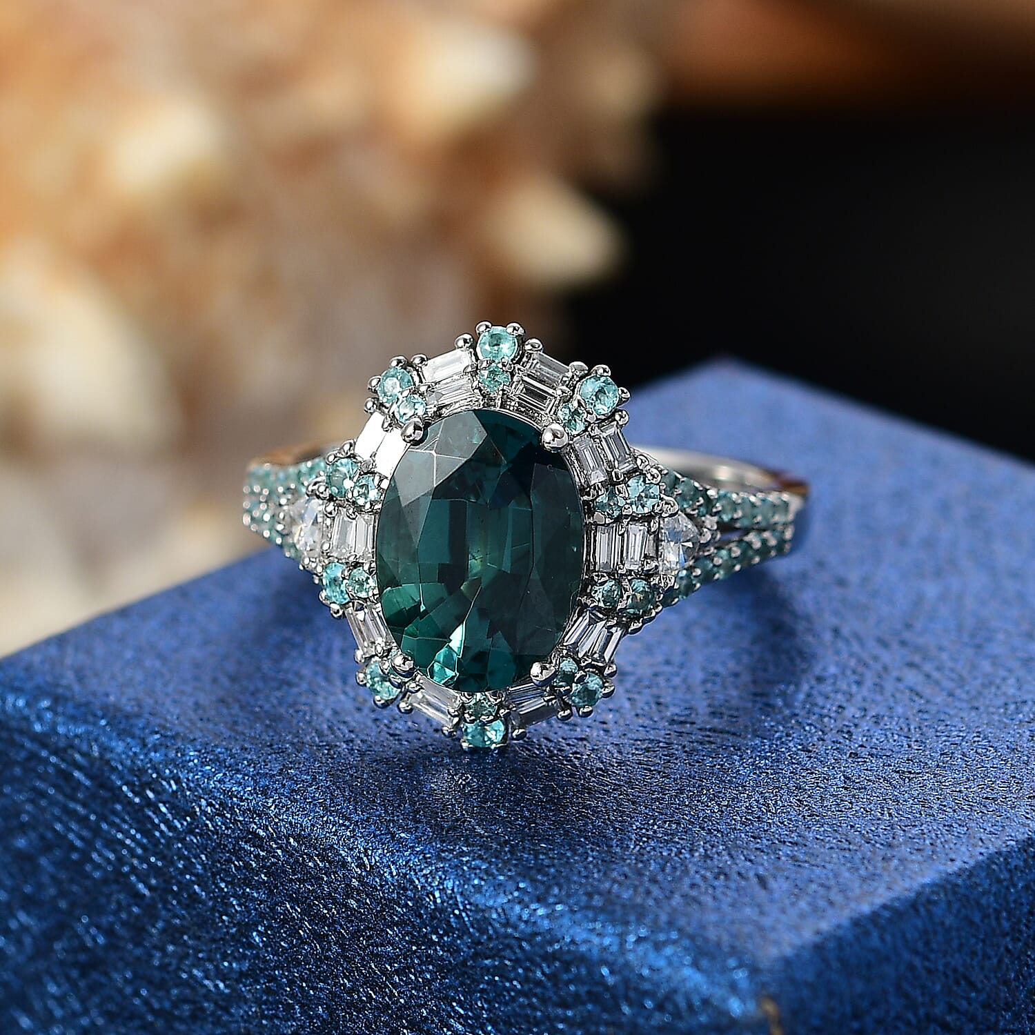 Certified & Appraised Rhapsody 950 Platinum AAAA Pirineu Lagoon Tourmaline, Paraiba Tourmaline and Diamond (E-F, VS2) (0.45 cts) Ring (Size 10.0) (9 g) 4.40 ctw