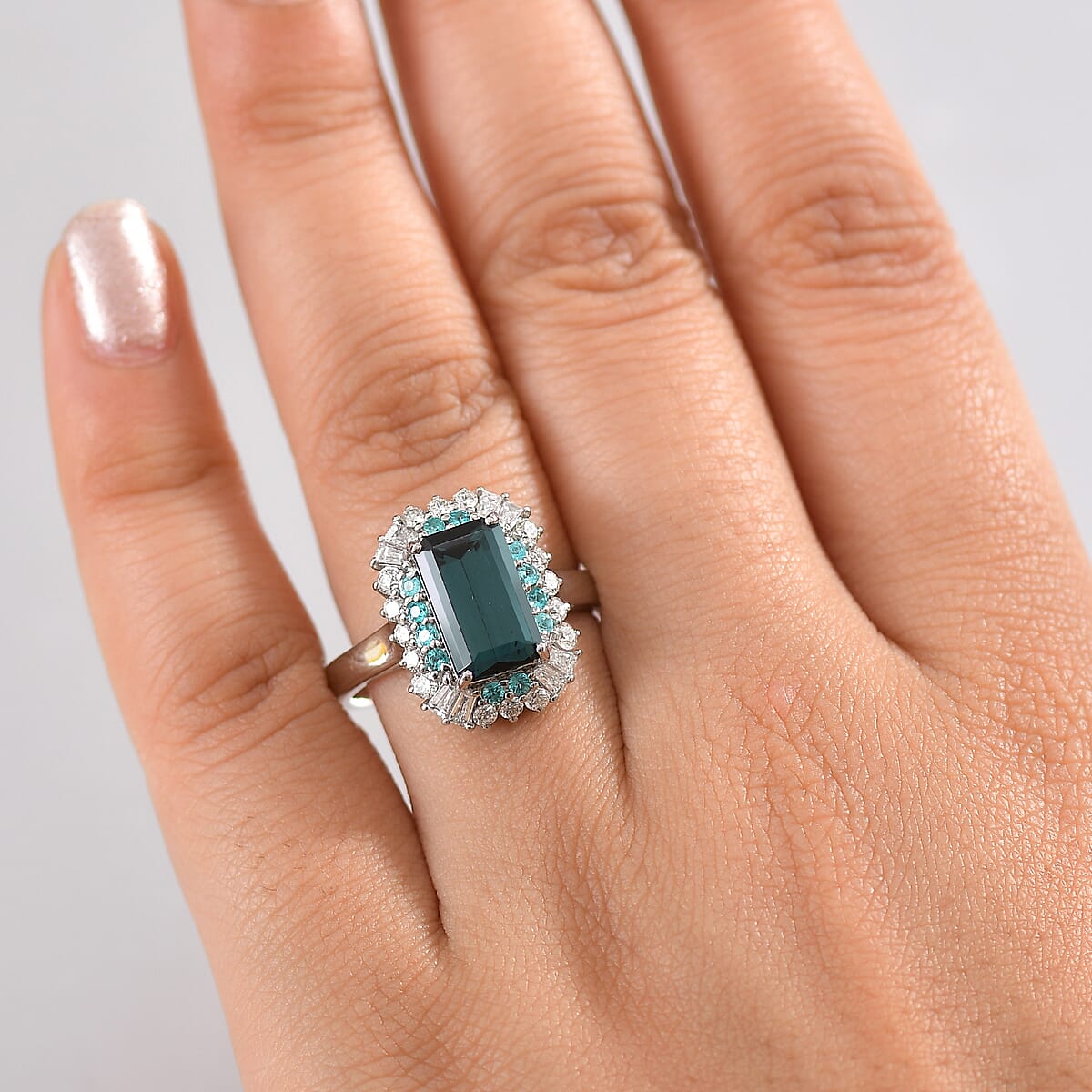 Certified & Appraised Rhapsody 950 Platinum AAAA Monte Belo Indicolite, AAAA Paraiba Tourmaline, Diamond (E-F, VS2) (0.65 cts) Ring (Size 8.5) 3.65 ctw image number 2
