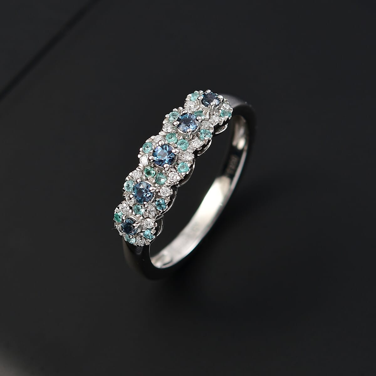 Certified & Appraised Rhapsody 950 Platinum AAAA Narsipatnam Alexandrite, Paraiba Tourmaline and Diamond (E-F, VS2) Ring (Size 10.0) (Del. in 10-12 Days) 0.65 ctw image number 1