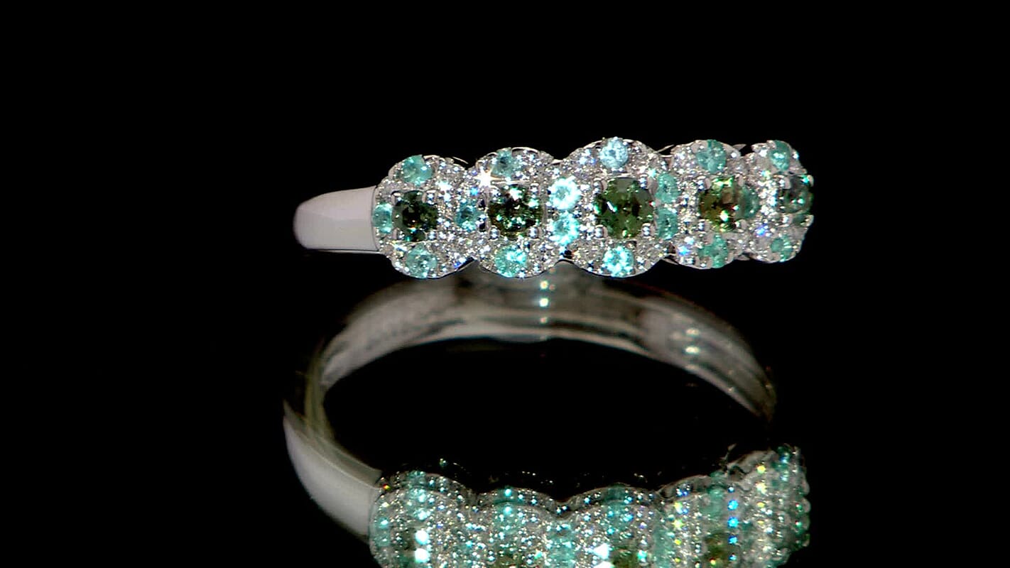 Certified & Appraised Rhapsody 950 Platinum AAAA Narsipatnam Alexandrite, Paraiba Tourmaline and Diamond (E-F, VS2) Ring (Size 10.0) (Del. in 10-12 Days) 0.65 ctw