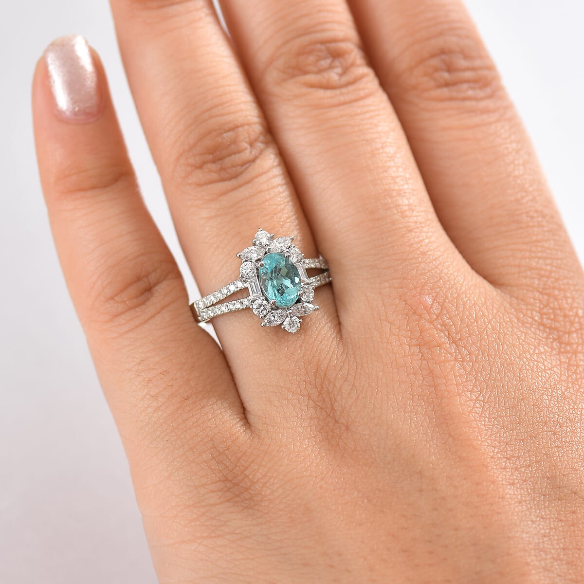 Certified & Appraised Rhapsody AAAA Paraiba Tourmaline and E-F VS2 Diamond 2.65 ctw Ring in 950 Platinum (Size 9.0) 6.70 Grams image number 2
