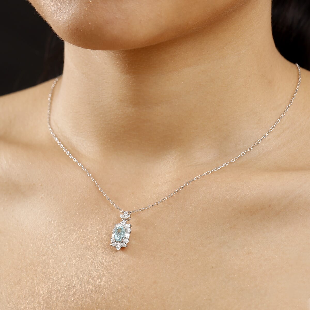 Certified & Appraised Rhapsody 950 Platinum AAAA Paraiba Tourmaline and E-F VS2 Diamond 2.10 ctw Floral Necklace 18 Inches 4.5 Grams image number 2