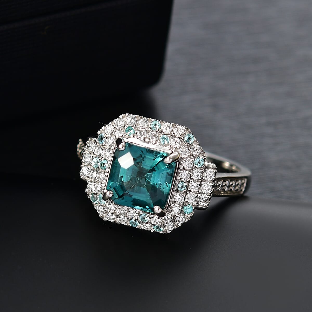Rhapsody 950 Platinum AAAA Asscher Cut Pirineu Lagoon Tourmaline, Paraiba Tourmaline and Diamond (E-F, VS2) (0.60 cts) Ring (Size 10.0) (8.10 g) 3.50 ctw image number 1