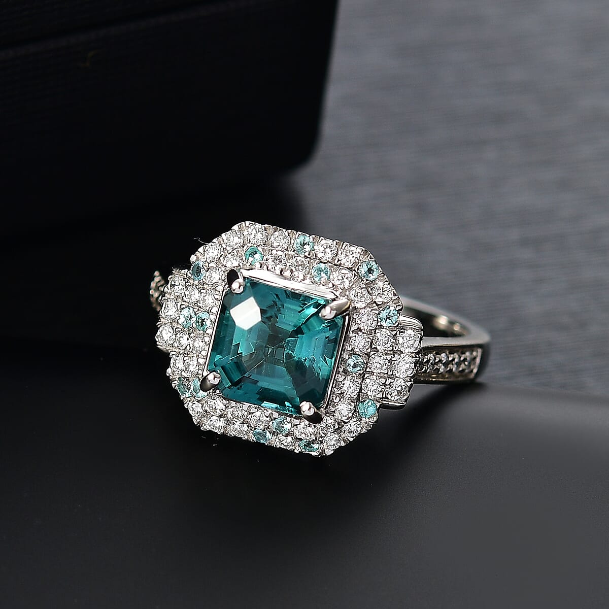 Rhapsody 950 Platinum AAAA Asscher Cut Pirineu Lagoon Tourmaline, Paraiba Tourmaline and Diamond (E-F, VS2) (0.60 cts) Ring (Size 11.0) (8.10 g) 3.50 ctw image number 1