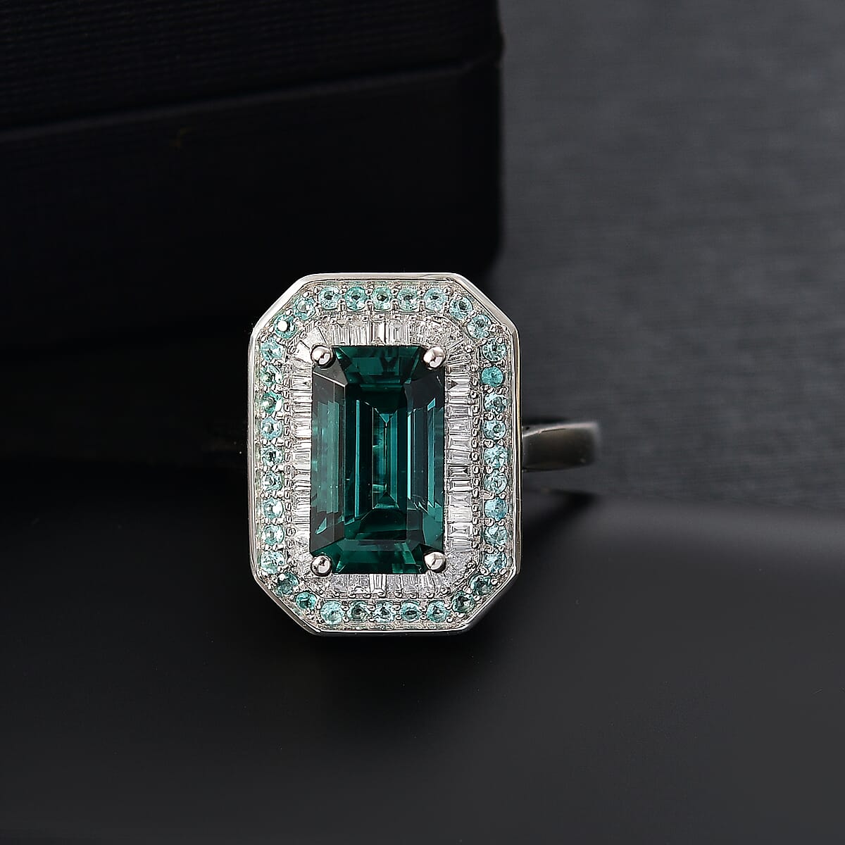 Certified & Appraised Rhapsody 950 Platinum AAAA Pirineu Lagoon Tourmaline, Paraiba Tourmaline and Diamond (E-F, VS2) Ring (Size 7.5) 5.31 ctw image number 1