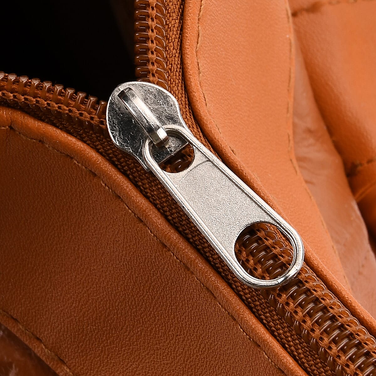 Doorbuster Tan Patchwork Sheep Leather Crossbody Bag with Shoulder Strap image number 6