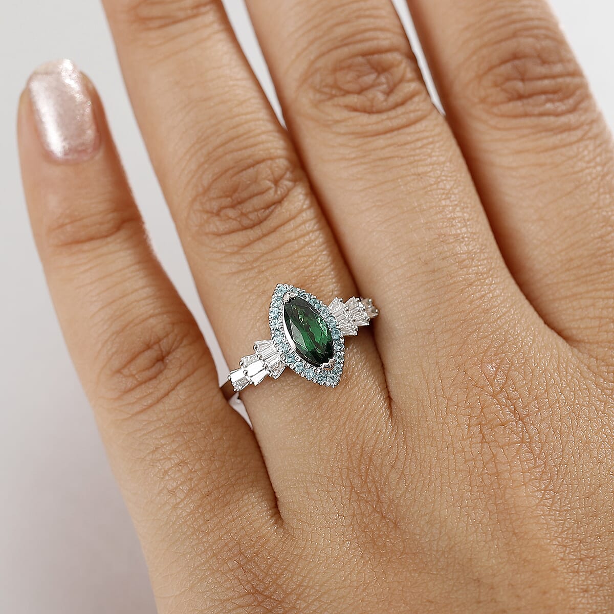 Certified & Appraised Rhapsody AAAA Tsavorite Garnet, Paraiba Tourmaline and E-F VS2 Diamond 1.50 ctw Ring in 950 Platinum (Size 9.0) image number 2