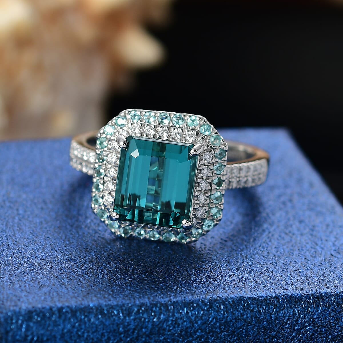 Certified & Appraised Rhapsody AAAA Pirineu Lagoon Tourmaline, Paraiba Tourmaline and E-F VS2 Diamond 5.15 ctw Ring in 950 Platinum (Size 7.0) 8.10 Grams image number 1