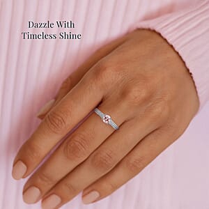 Luxuriant Lab Grown Pink and White Diamond VS 0.80 ctw Crown Ring in Platinum Over Sterling Silver (Size 10.0)